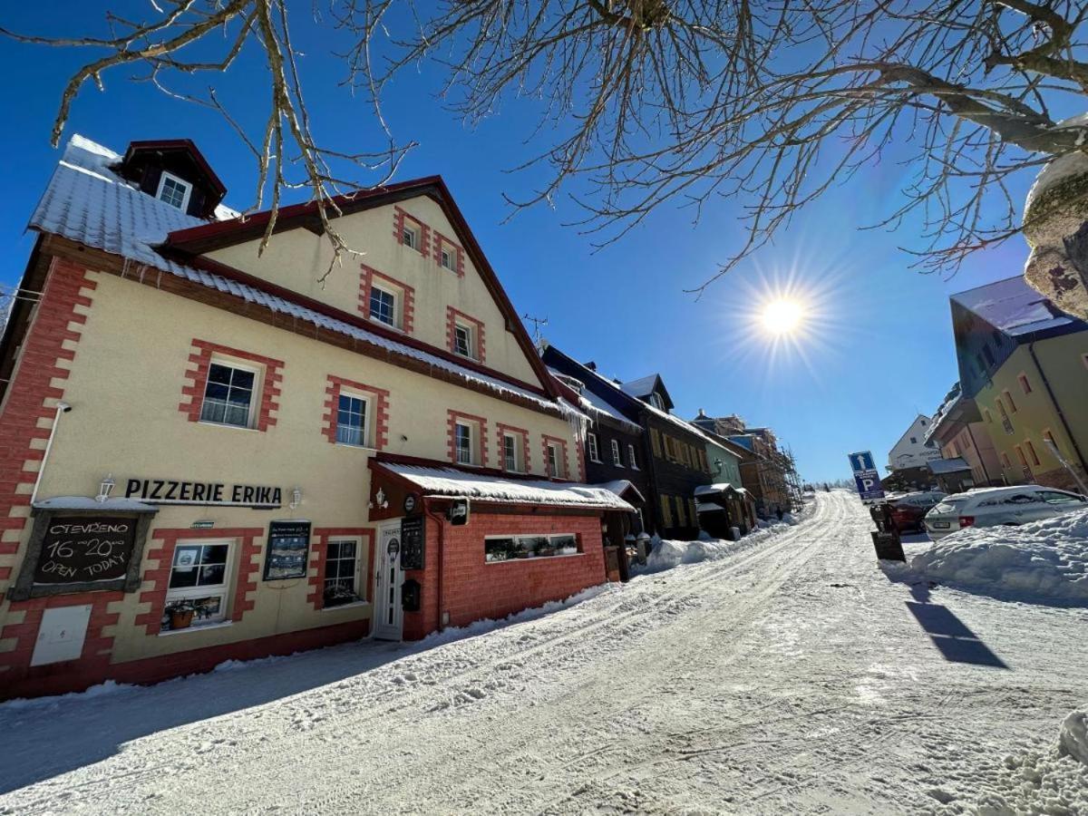 Penzion Erika Божий Дар Экстерьер фото